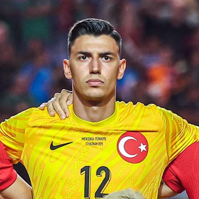 队后, 我们正处于, 特此向公众